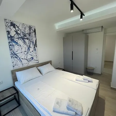 Dora Family Apartment *